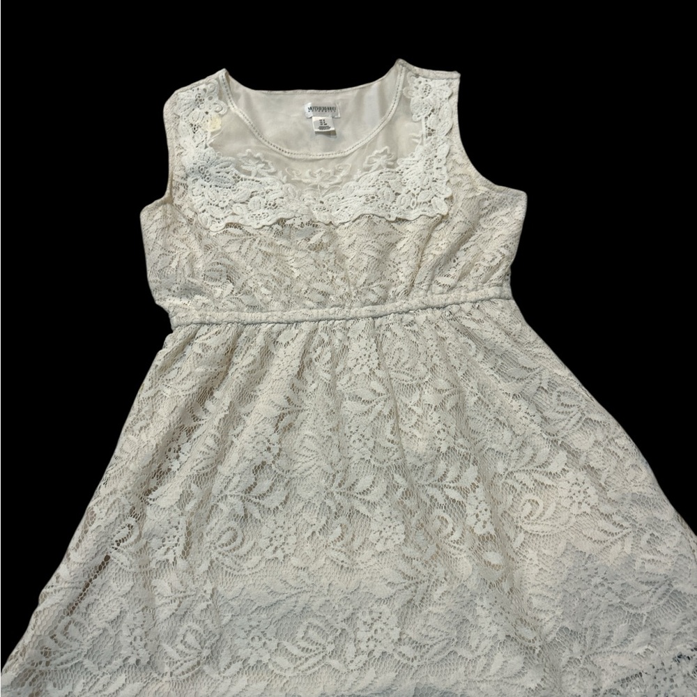 Motherhood Cream Lace  Dress